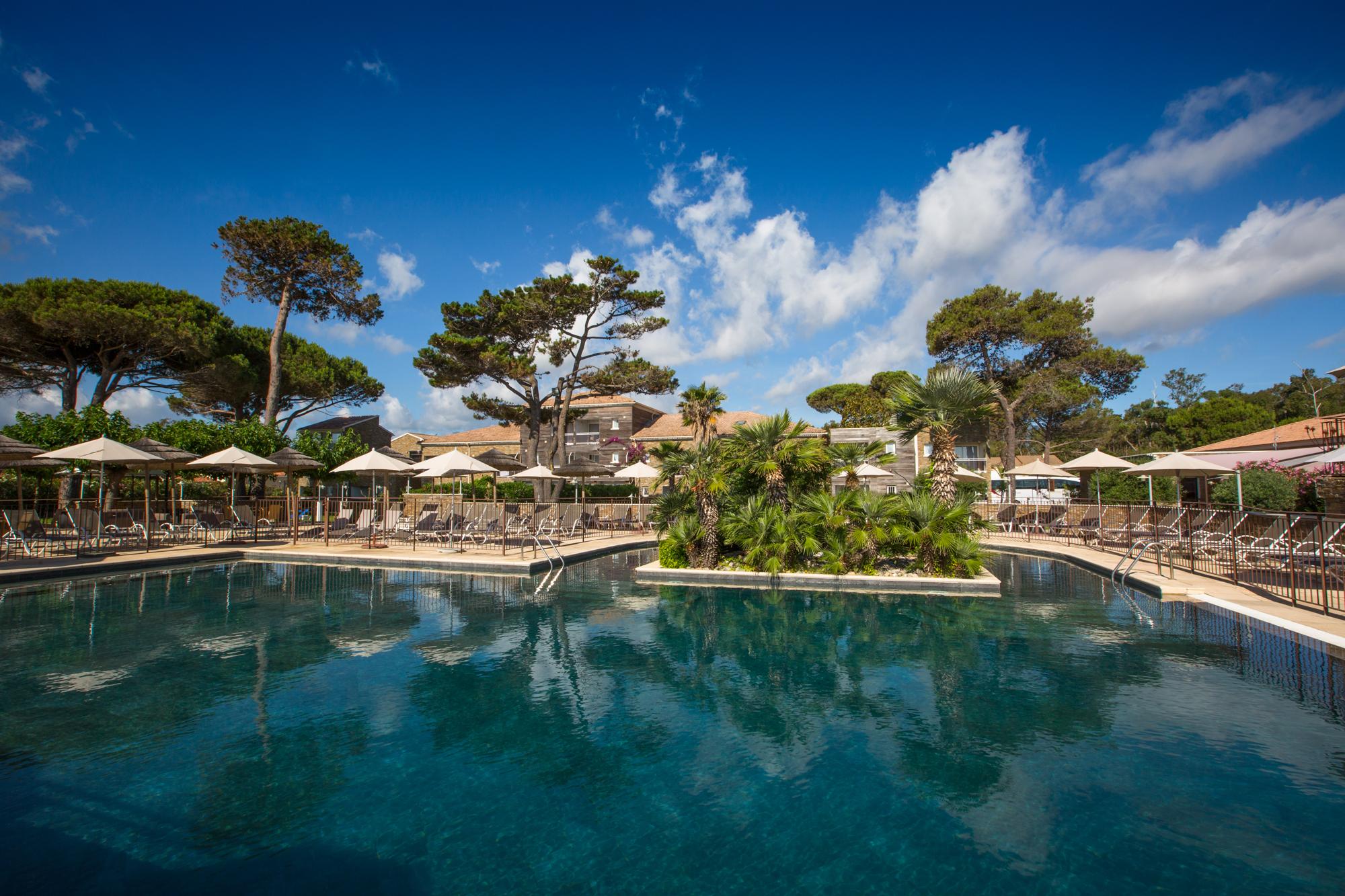Hotel La Lagune Lucciana  Bagian luar foto