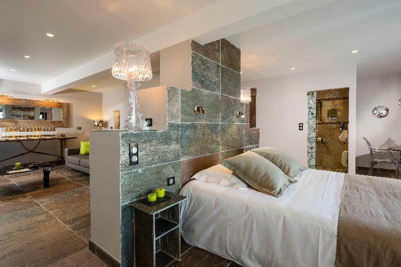 Hotel La Lagune Lucciana  Bagian luar foto